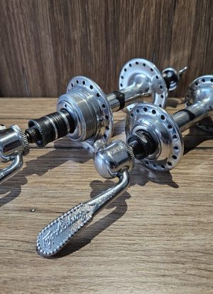 Campagnolo Record Naben - Top Zustand - 36L - France