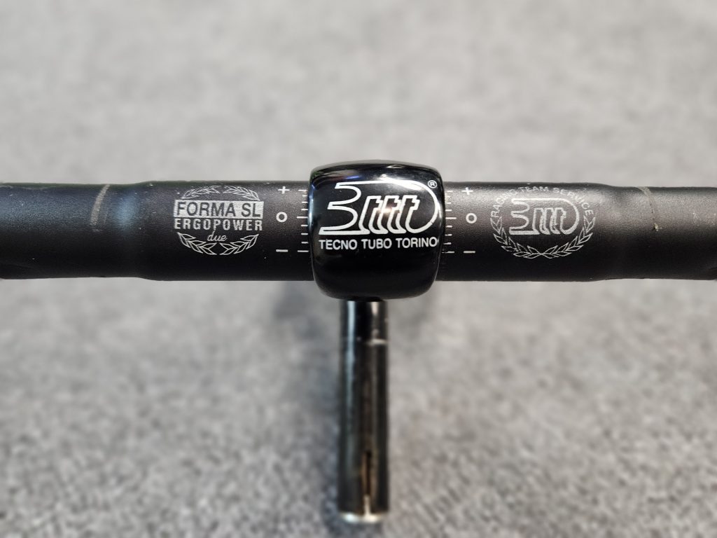 3ttt Cockpit – Forma SL – Ergopower – Lenker + Vorbau – Schwarz