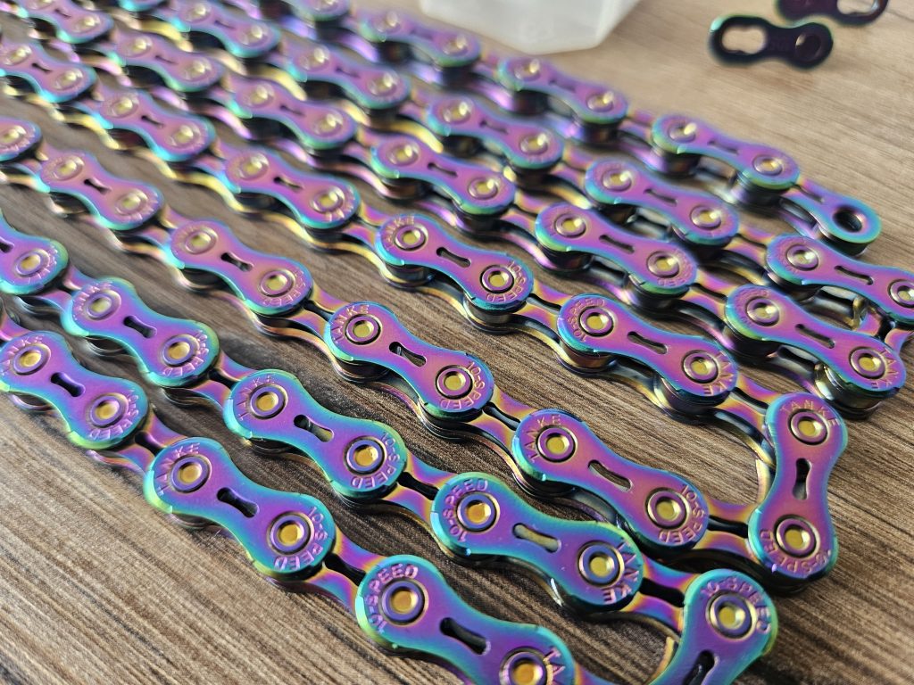 Rennrad Kette Multicolor - 10 Fach Extralight - NEU