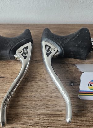Shimano 105 Bremshebel / Bremsgriffe BL 1051
