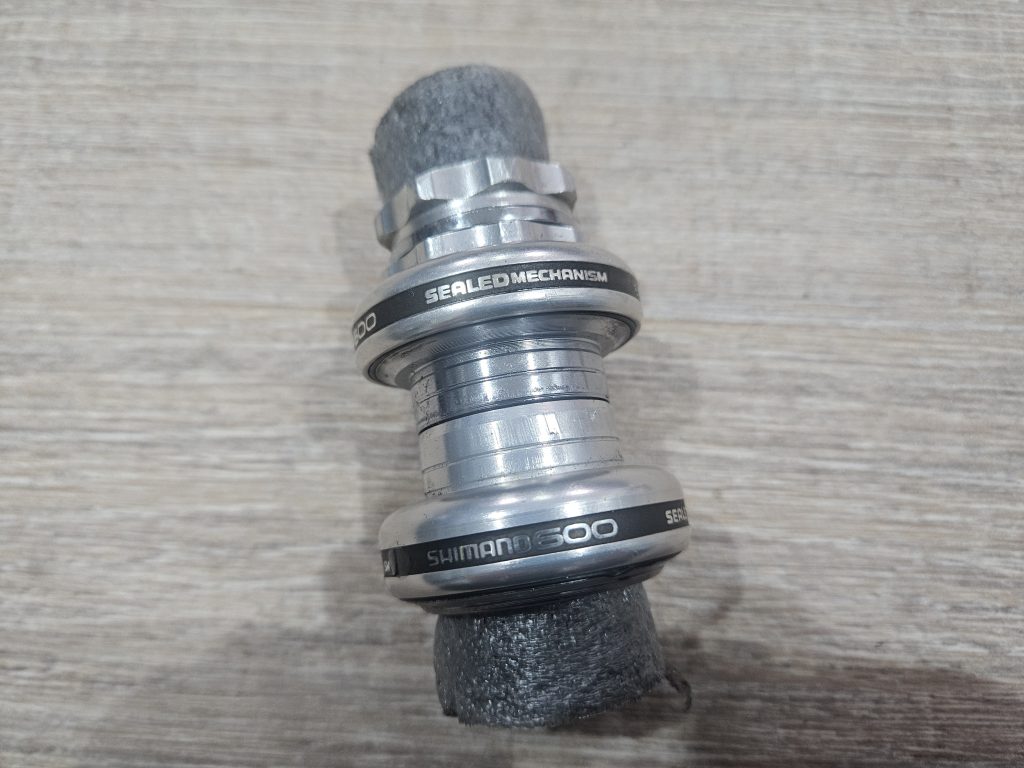 Shimano 600 Steuersatz - HP 6207