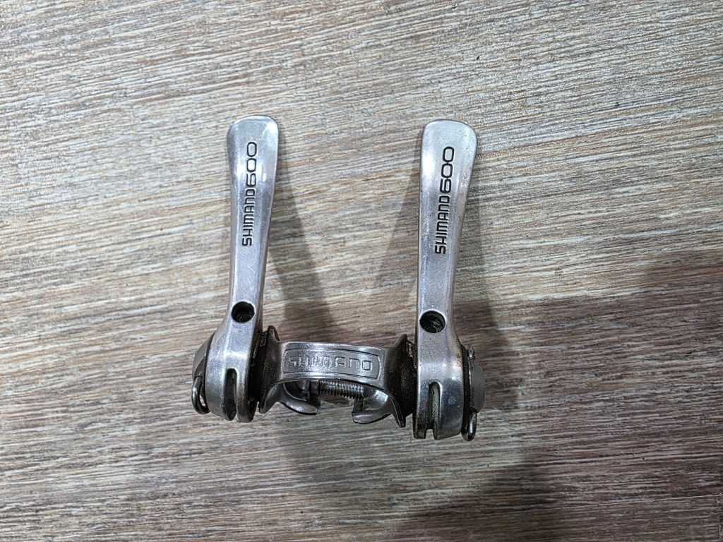 Shimano 600 EX - SL6207 -Schalthebel mit Schelle