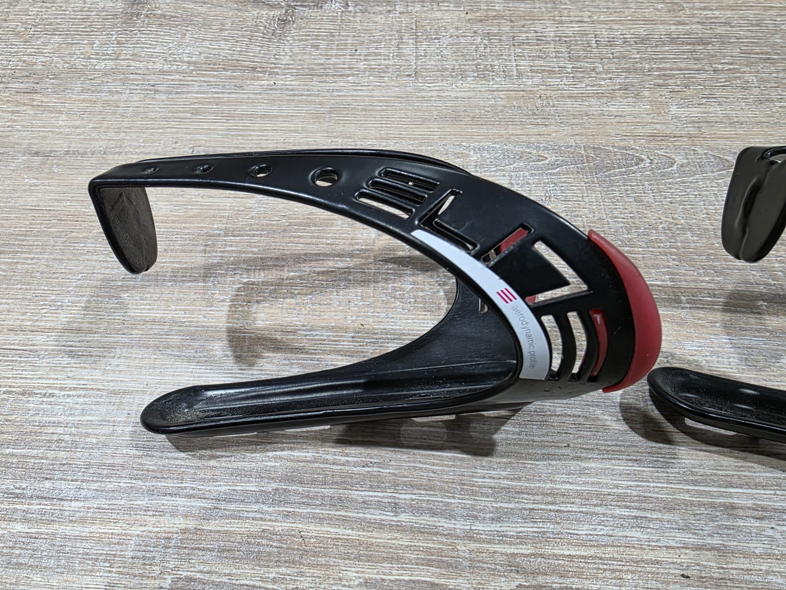 Elite Falschenhalter  - 2 Stück – Bild 2