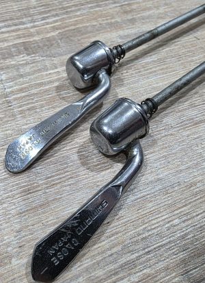 Shimano 600 EX Schnellspanner 6207