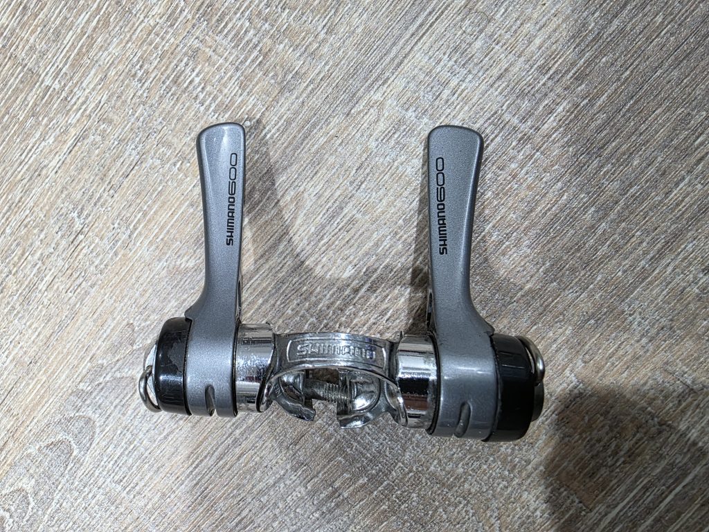 Shimano 600 Ultegra (Tricolor) Schalthebel mit Schelle – SL 6400 - 7 Speed