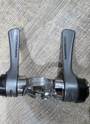 Shimano 600 Ultegra (Tricolor) Schalthebel mit Schelle – SL 6400 - 7 Speed