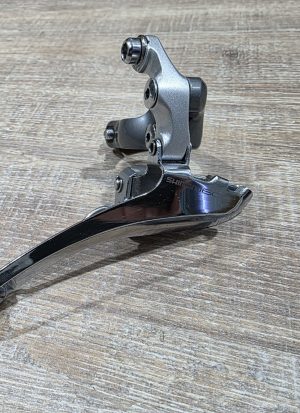 Shimano 600 Ultegra Tricolor Umwerfer mit Schelle - 28,6 mm