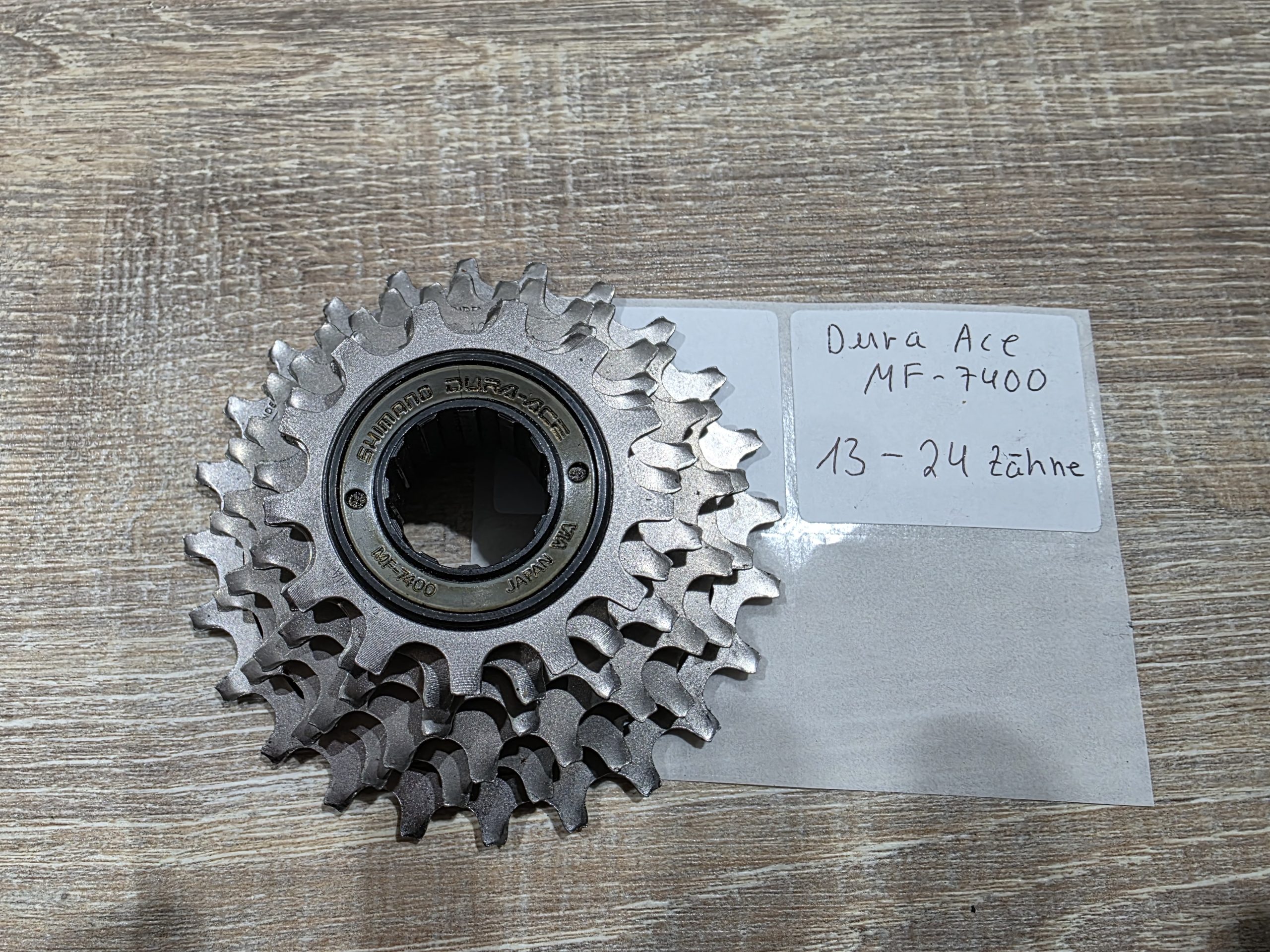 Shimano Dura Ace Schraubkranz – MF 7400