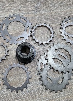 Dura Ace Schraubkranz – MF 7400 Konvolut