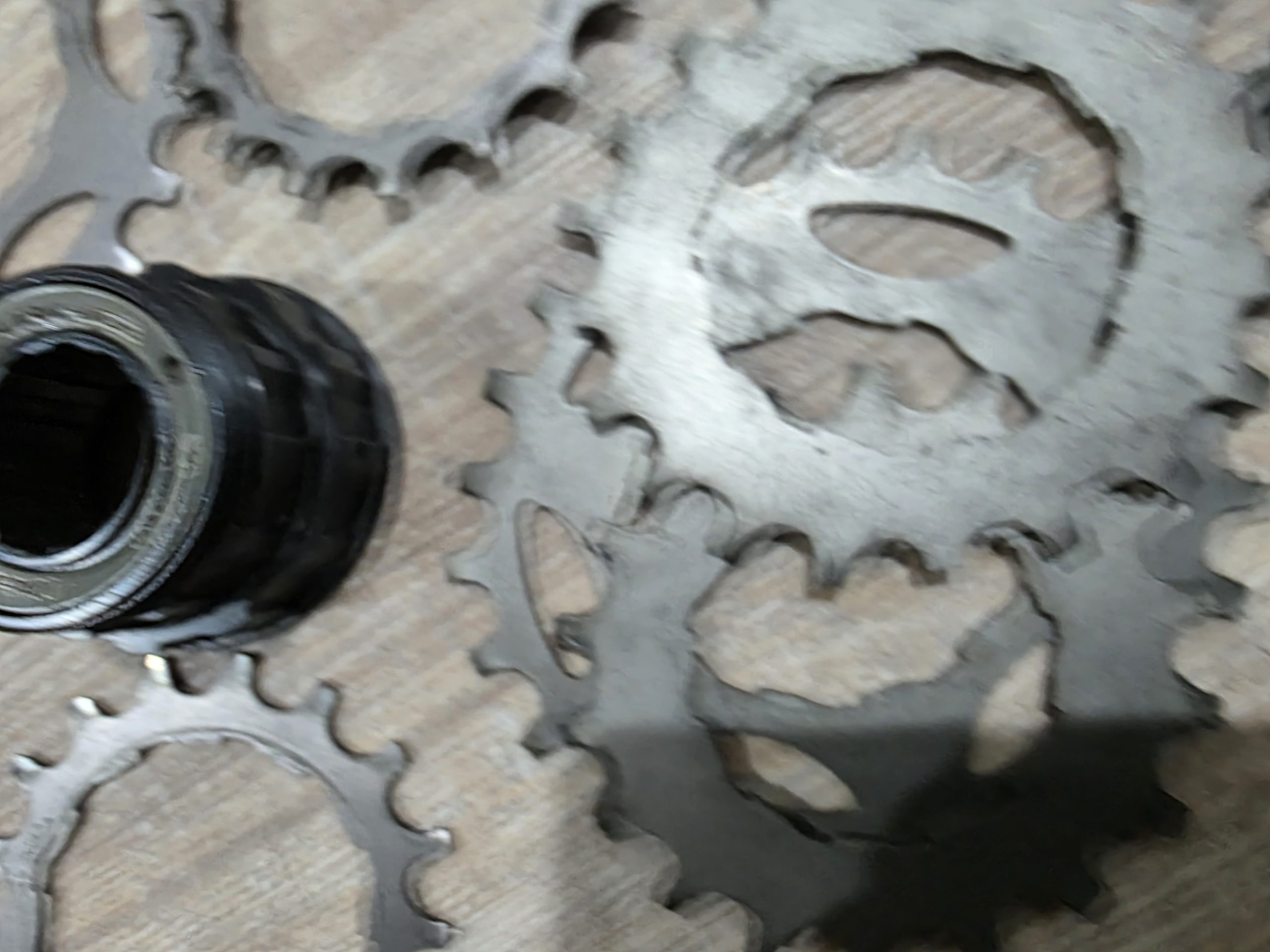 Dura Ace Schraubkranz – MF 7400 Konvolut – Bild 4