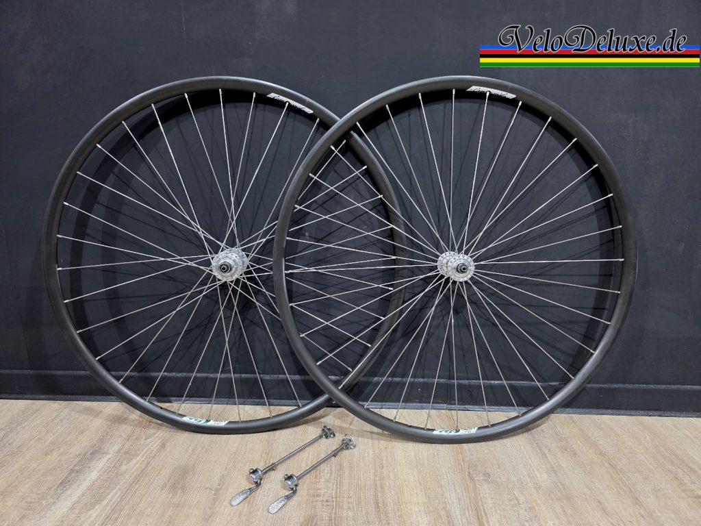 Campagnolo Laufräder Neuw. - Super Record Naben + Omega V Profil