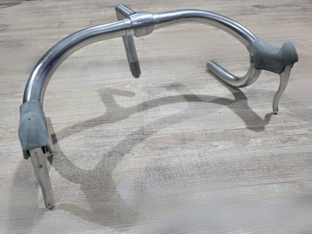 Shimano AX Nitto Cockpit + Bremsen