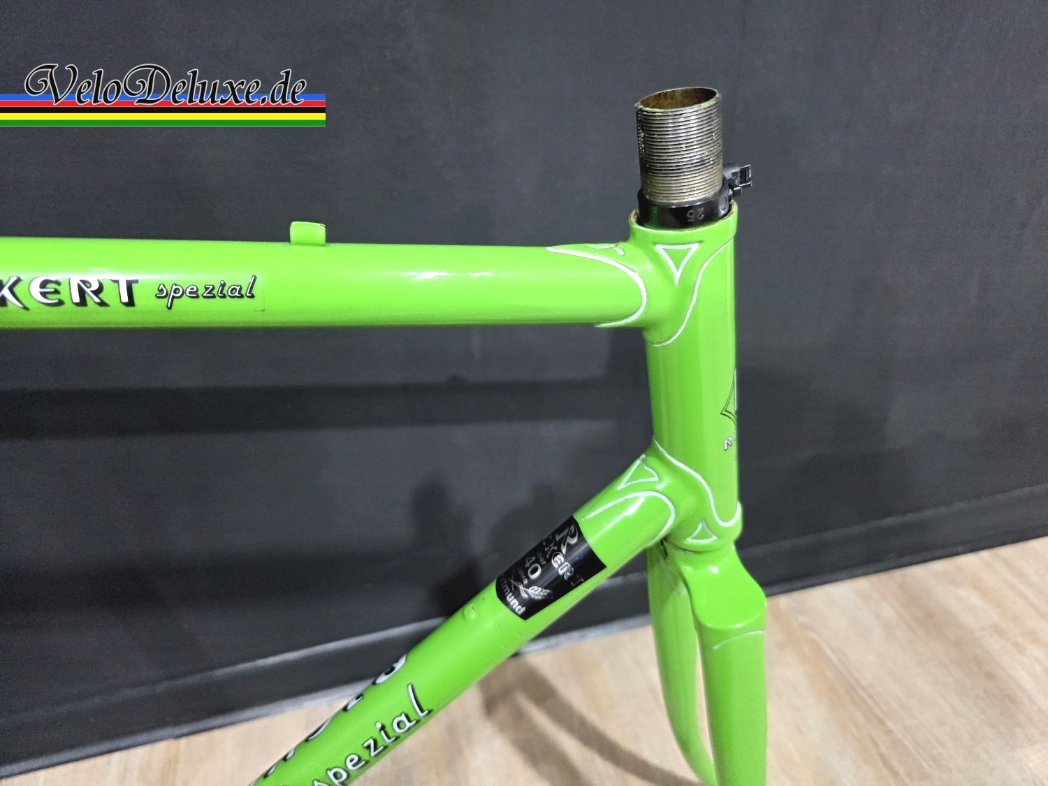 “Cobalto” Muttern – Campagnolo & Shimano