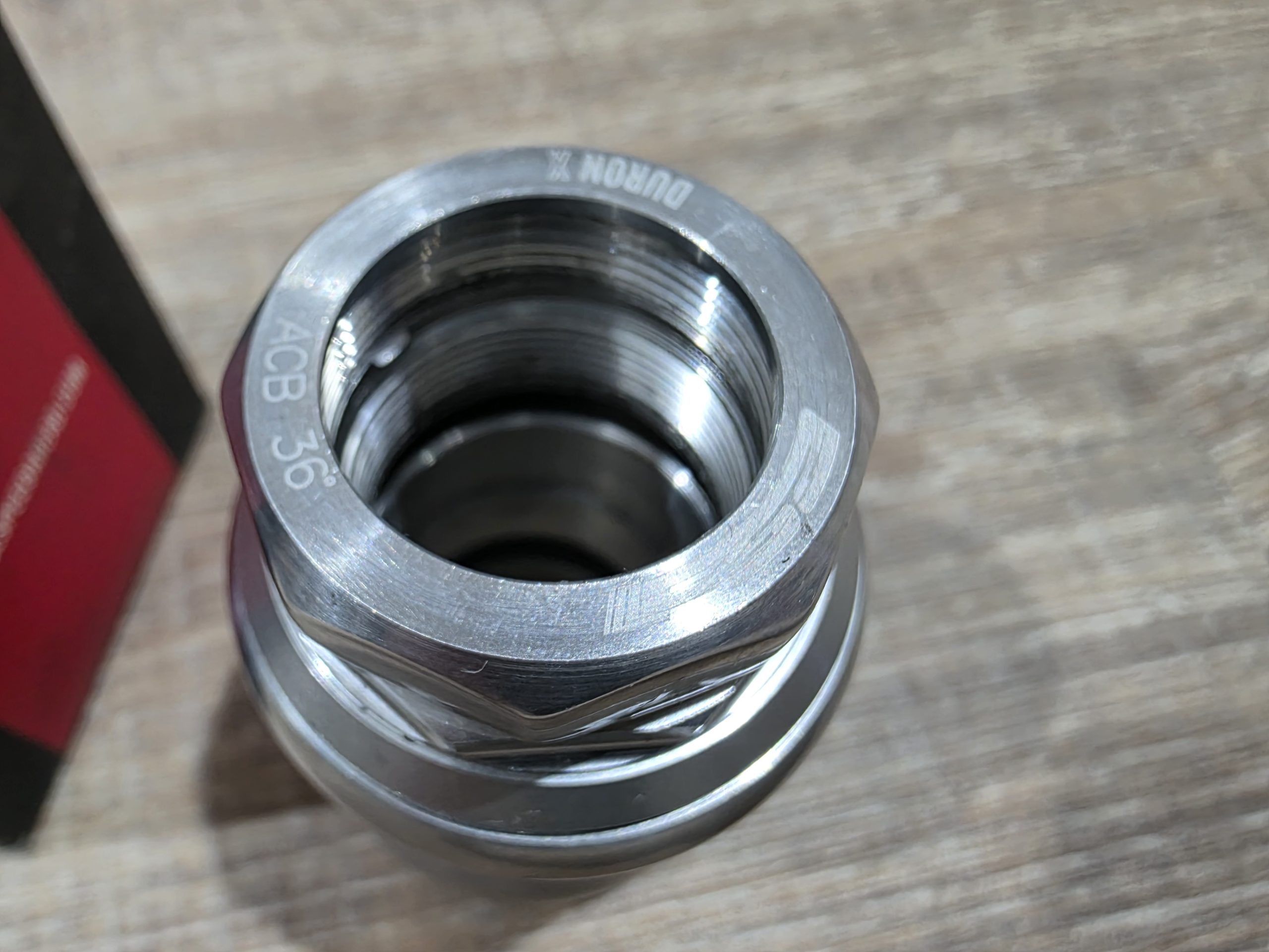 FSA Duron X Steuersatz – NEU NOS