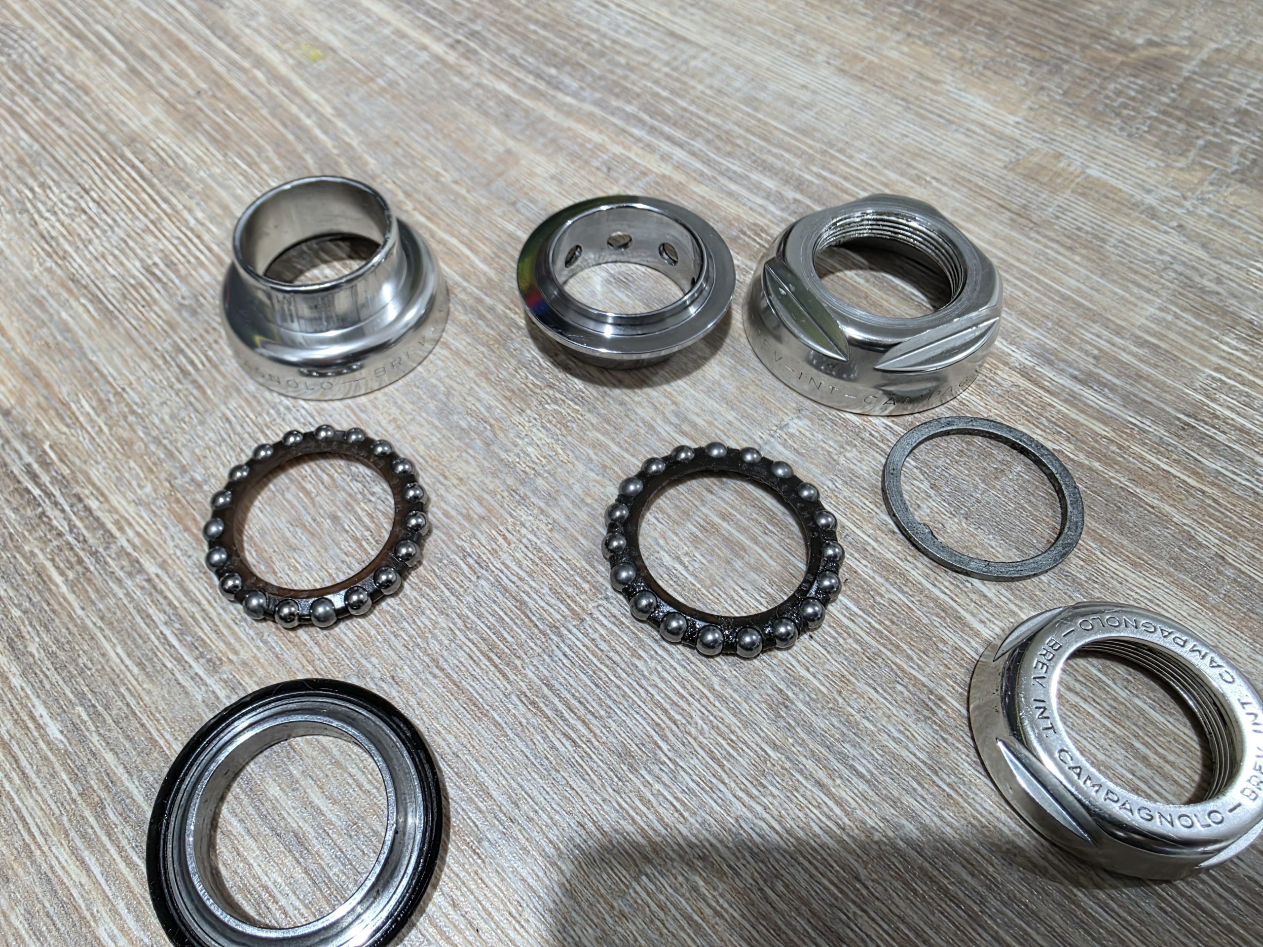 Campagnolo Chorus Steuersatz / Steuerlager